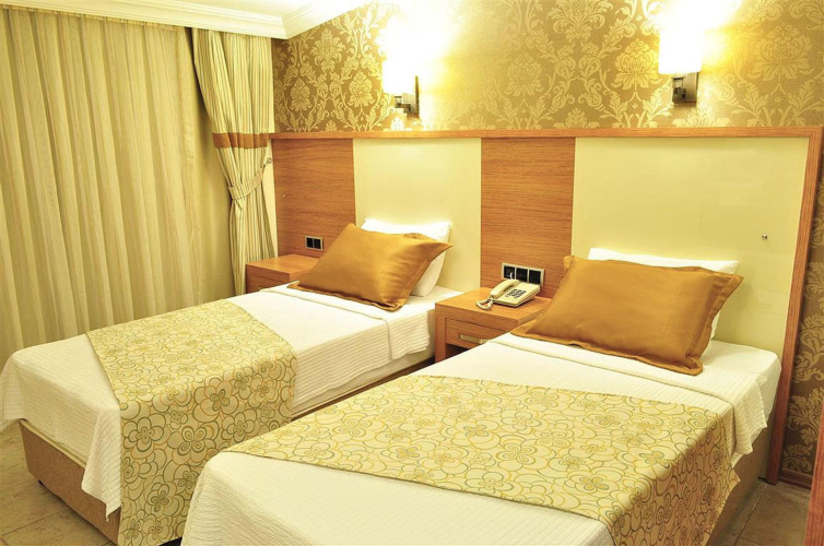 Assos Park Hotel