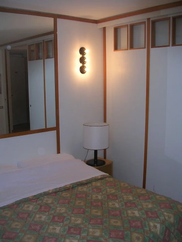 1 Bedroom Apartment with mountain view