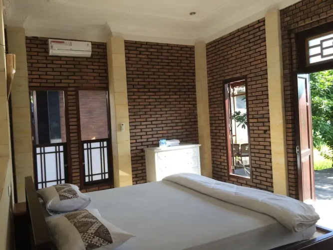 Lotus ll Guesthouse