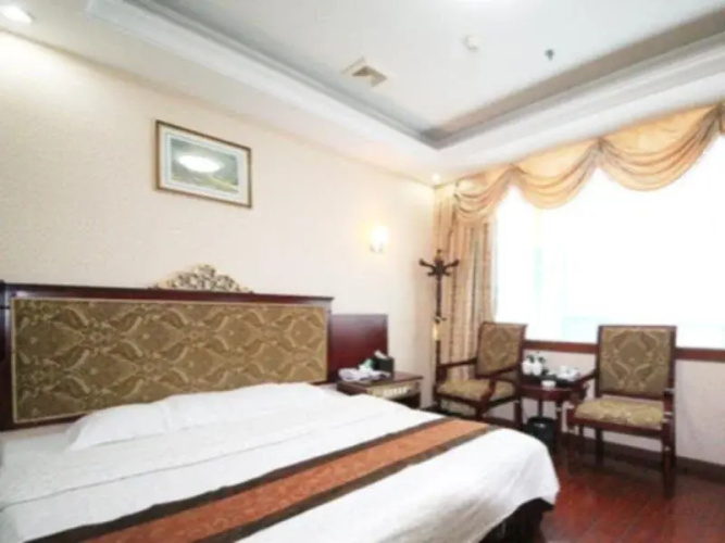 Jilv Hotel (Huashi)