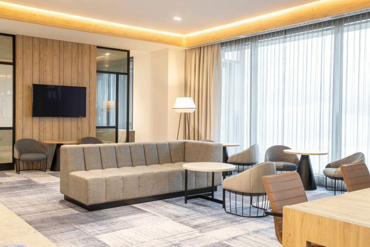 Courtyard By Marriott Inverness Airport photo 8
