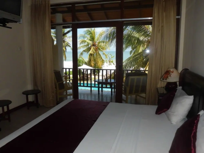 Deluxe Double room with balcony and with ocean view