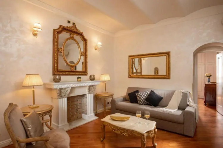 Condotti Corner Apartment Piazza di Spagna