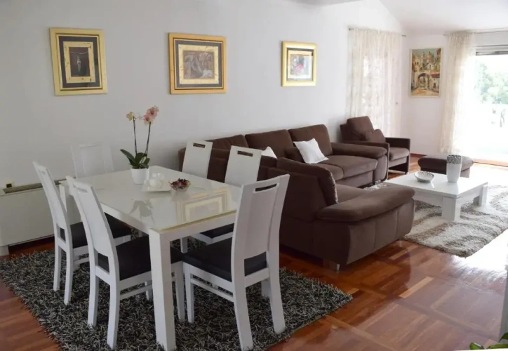 2 Bedrooms Superior Apartment with balcony and with sea view