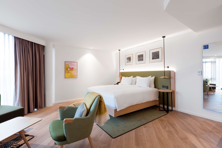 Guest rooms