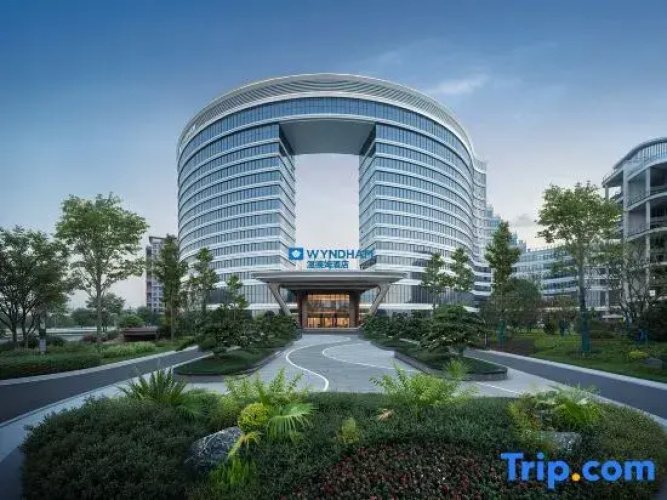 Wyndham Hotel (Yuanjiang)