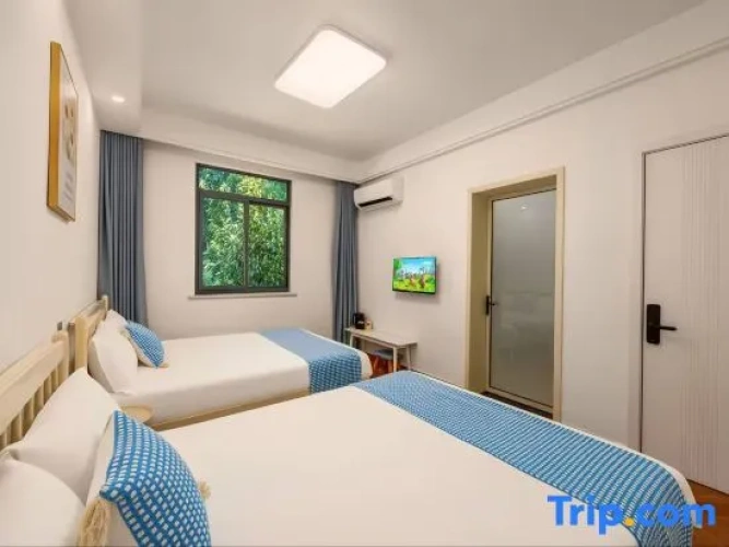 Economy Twin room
