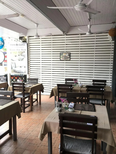 White Snapper Kitchen & Guesthouse