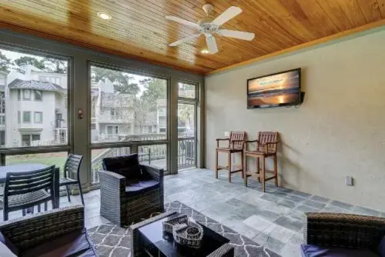 2 Genoa Court