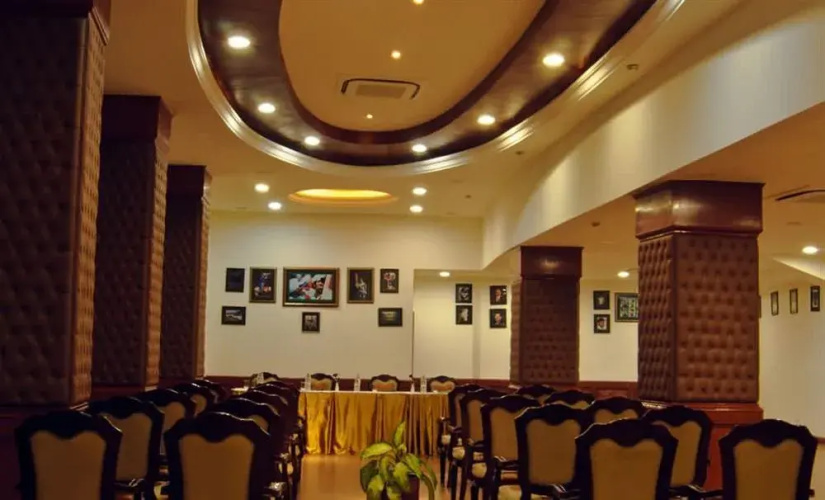 Aveda Hotel