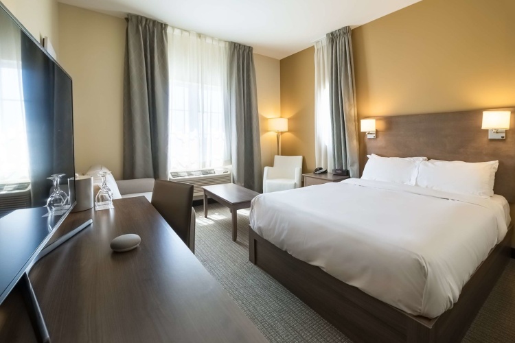 Imperia Hotel & Suites Terrebonne photo 6