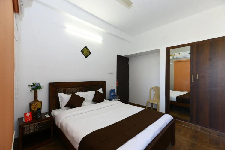 Dakshin Serviced Apartments