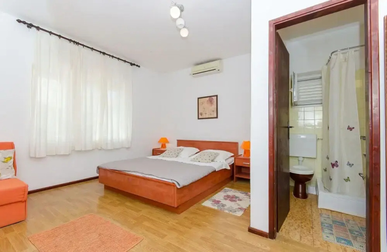 Apartment Anka