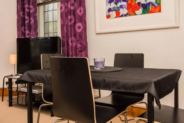 Comfortable Bright & Spacious 2 Bed Central London