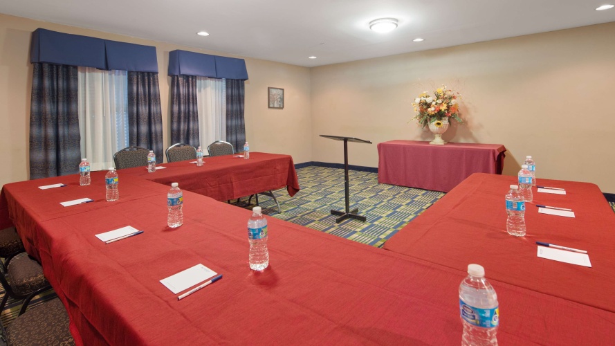 Surestay Plus Hotel By Best Western Roanoke Rapids I 95 photo 19