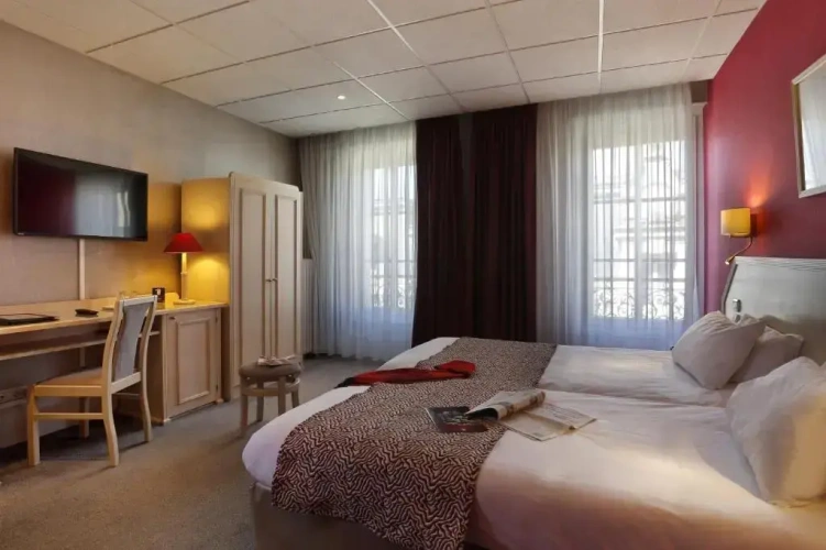Superior Twin room