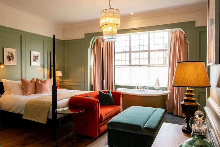 Double Suite