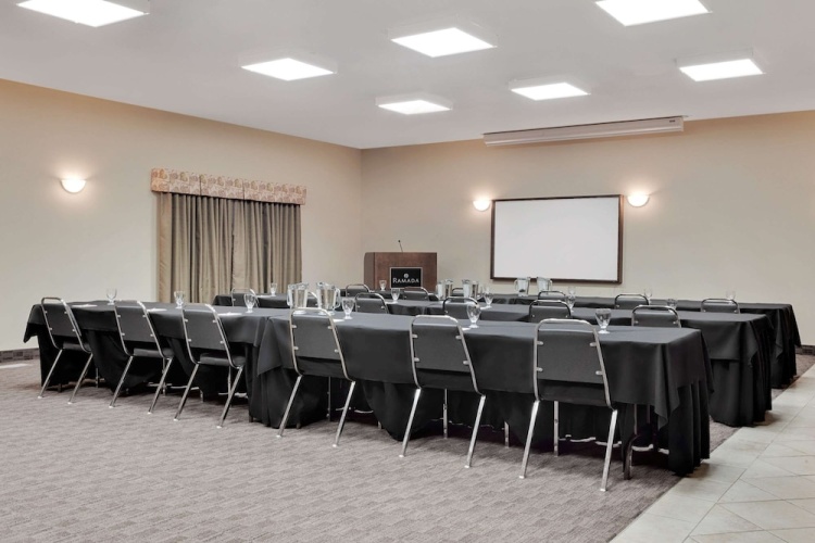 Ramada by Wyndham Lac La Biche photo 15