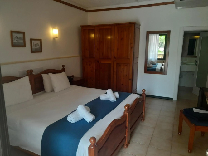 Cornucopia Hotel
