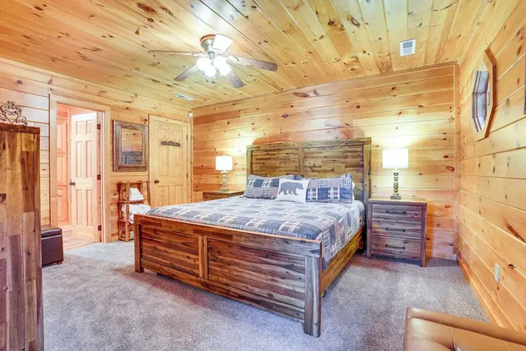 2-tier Deck & Hot Tub: Quiet Sevierville Cabin