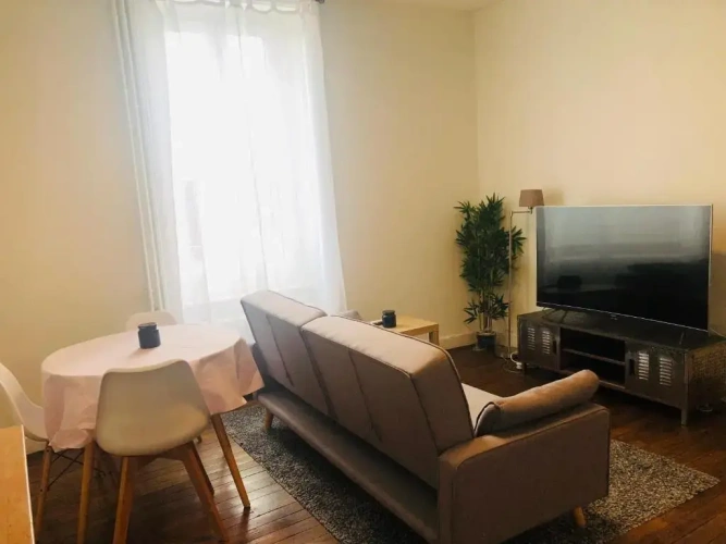 1 Bedroom Apartment