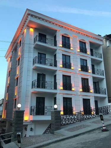 1 Bedroom Deluxe Suite with city view