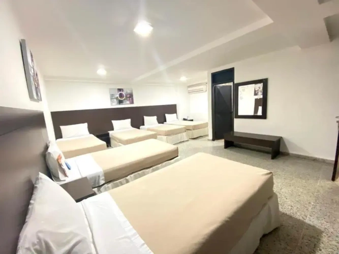 Standard Quintuple room