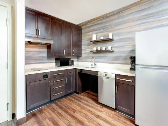 Quadruple Suite