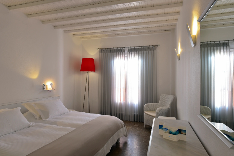 Petasos Chic Hotel