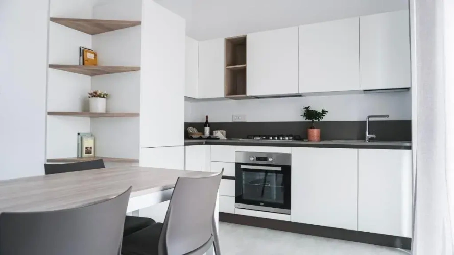 2 Bedrooms Apartment