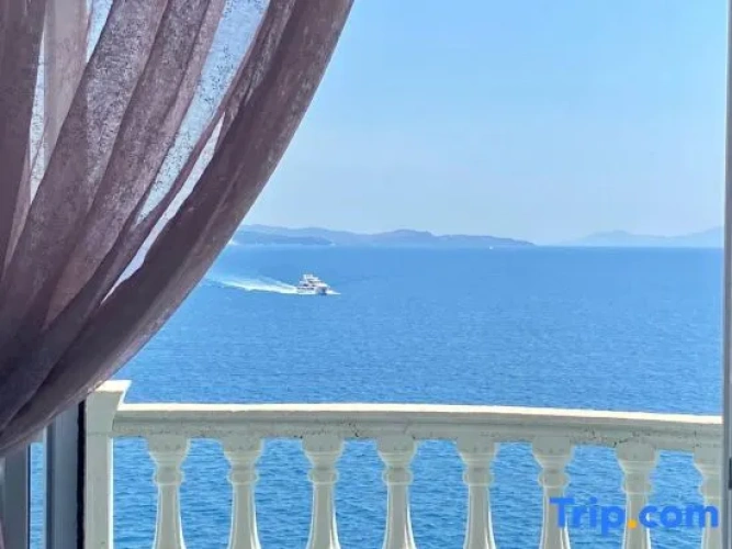 Deluxe Double room with sea view