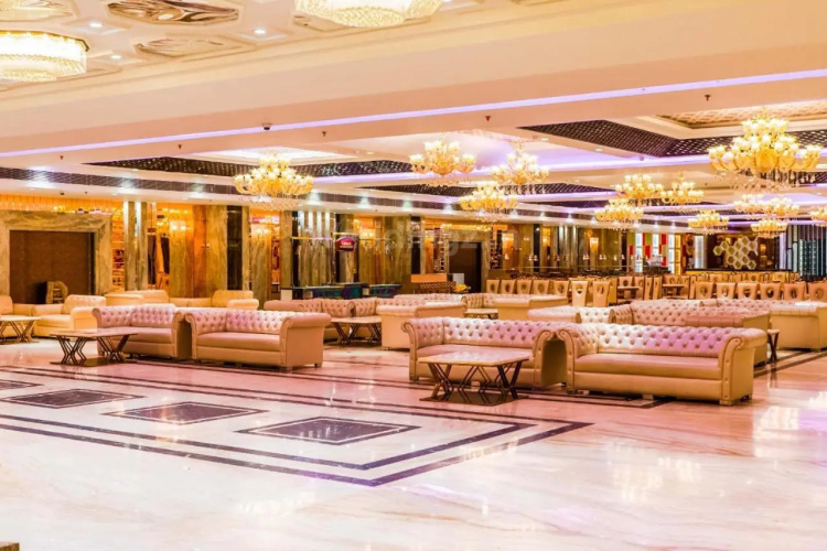 C Pearls Hotel  Banque