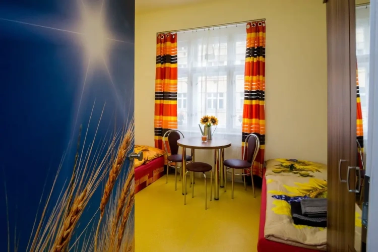 Classic Triple room
