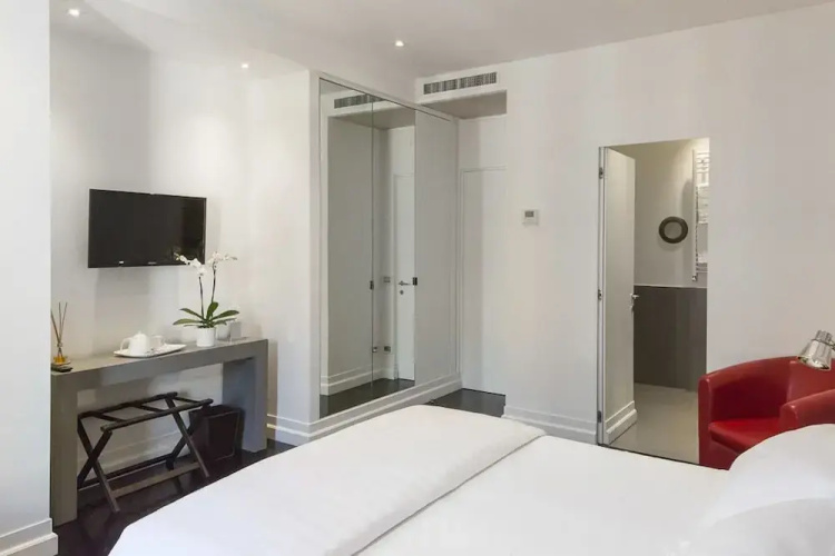 Xenia Guest House