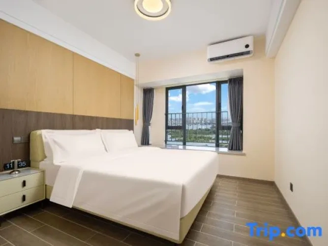2 Bedrooms Executive Suite with city view