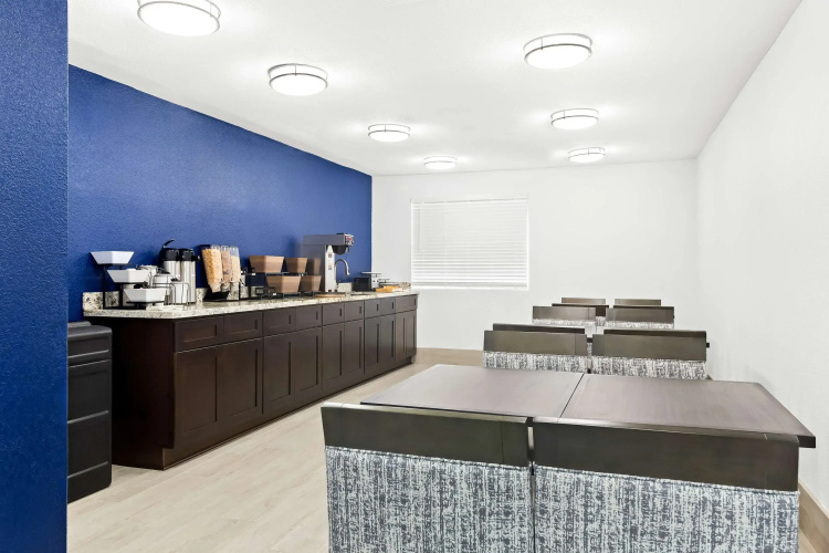 SureStay by Best Western Groves