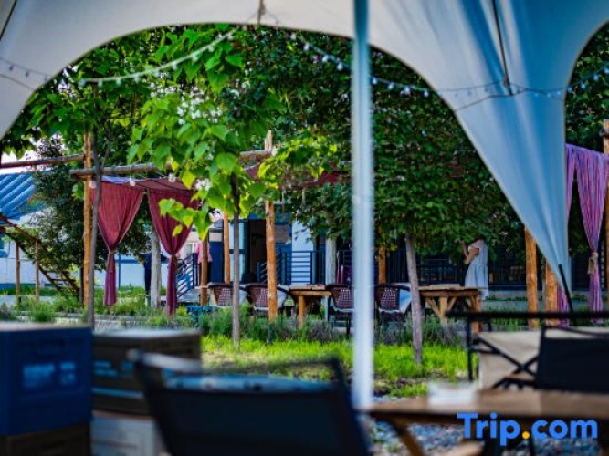 Chaoju Boutique Guesthouse