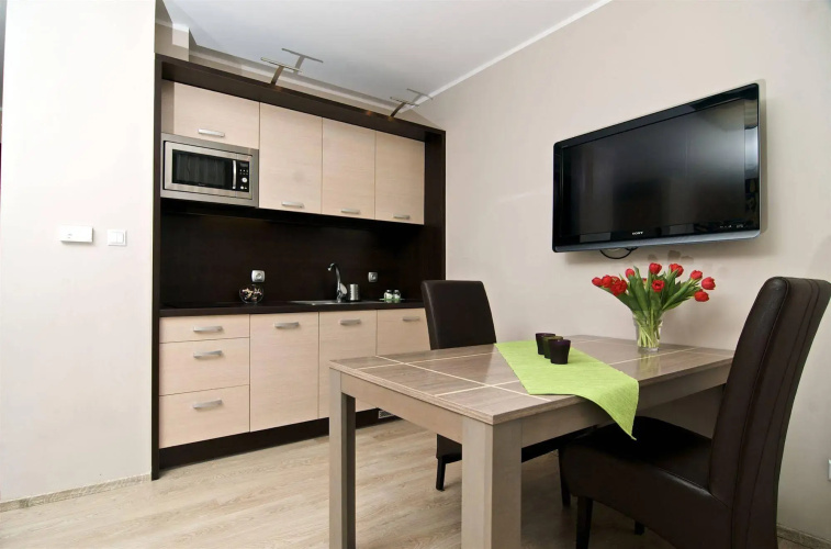 Silver Apartments