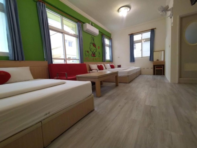 Standard Family room