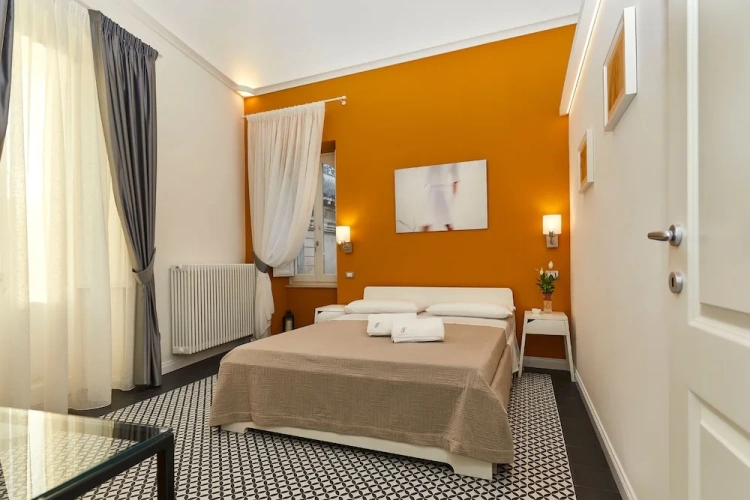 Deluxe Double room with city view
