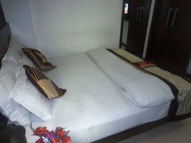 Hotel Millennium 2000 DX