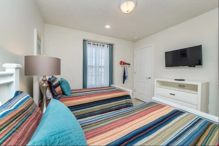 Windsor at Westside 2006 - Five Bedroom Townhome with Private Pool