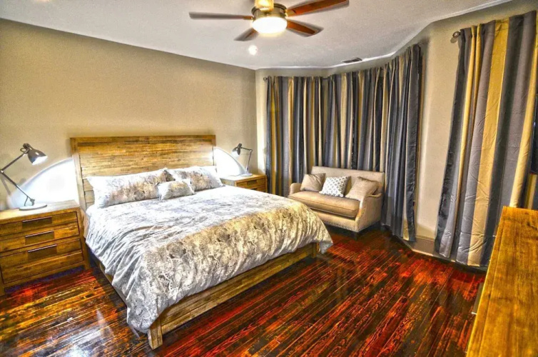 130 Southeast Townhome #1064 - 4 Br Townhouse