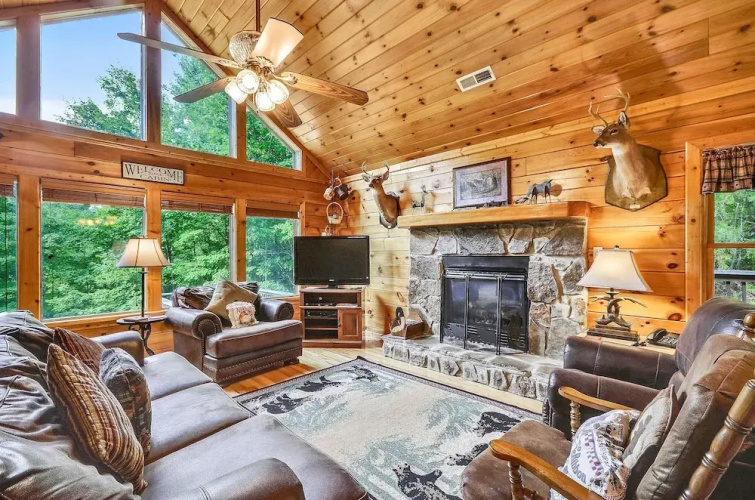 Seminole Ridge 3 Bedroom Cabin