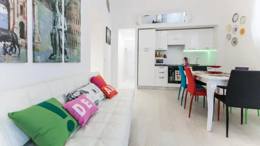 3 Bedrooms Apartment