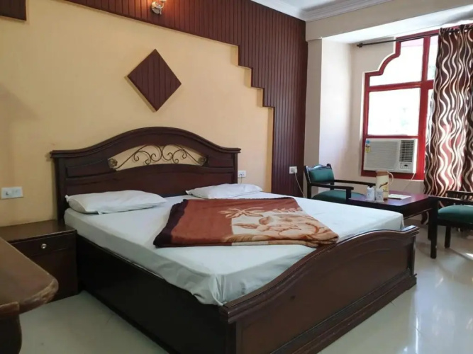 Hotel Vasundhara