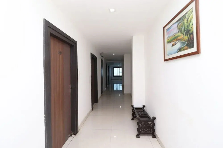 Oyo 36189 Dawat Hotel