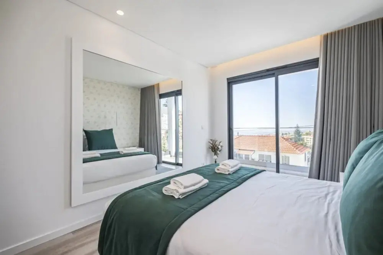 Contemporary Residence B by Homie