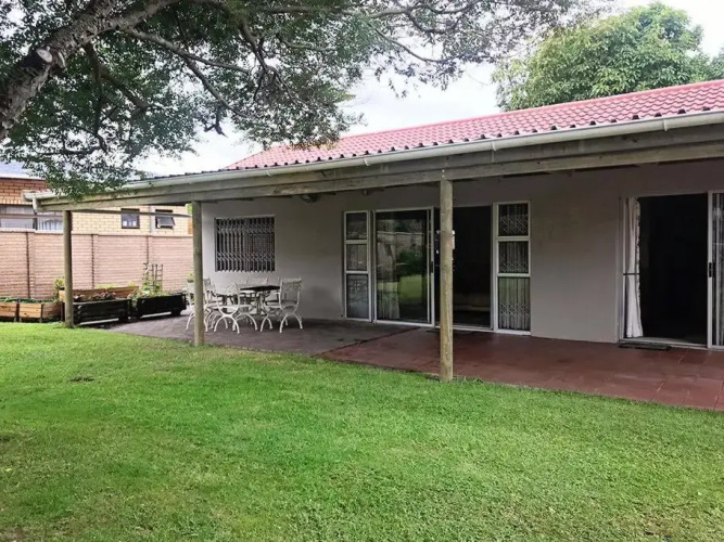 Sedgefield Lagoon Hideout - Kingfisher Drive
