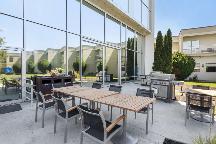 Best Western Plus Kelowna Hotel & Suites photo 24